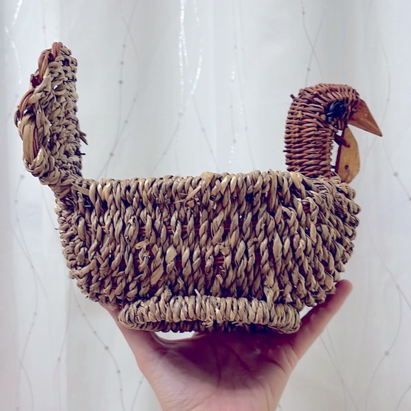 🦃Vintage decorative wicker display basket, thanksgiving holiday Turkey - Picture 8 of 10